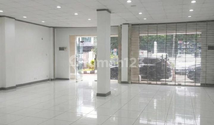 Dijual Ruko Sudirman Park Posisi Hadapan Jalan Raya - Semi Furnished