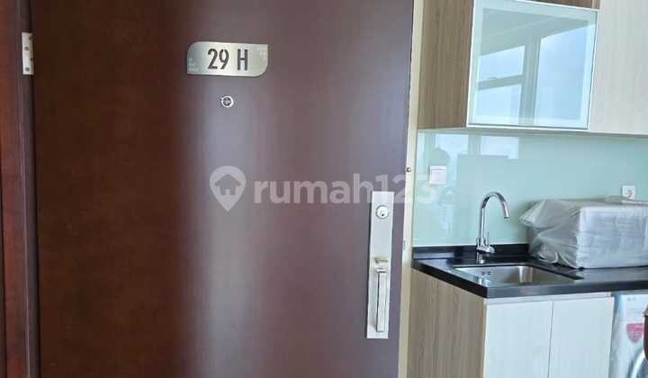 Best Sale Menteng Park Apartment For Sale Semi Furnished 2.5M Negotiable 2