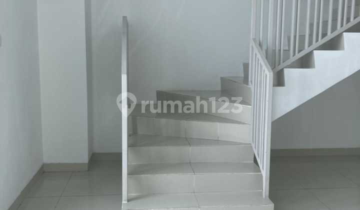 Neo Soho Podomoro City Apartment For Sale, Good Condition, Good View 2