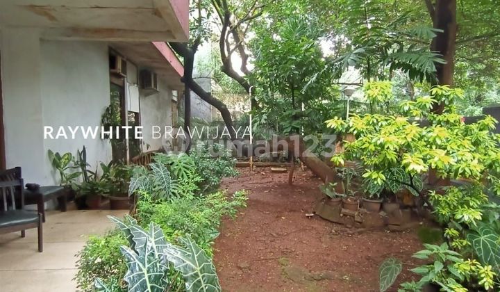 Rumah Tua Hitung Tanah - Kebayoran Baru, Jaksel