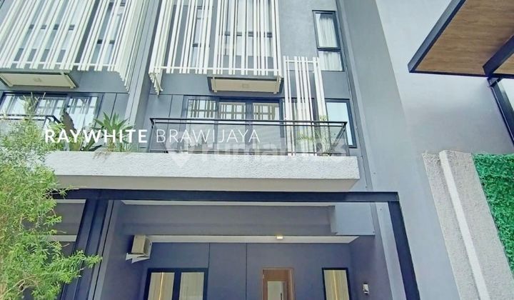 New House Ready to Occupied Strategic Location in Jagakarsa Area New House Ready to Occupied Strategic Location in Jagakarsa Area