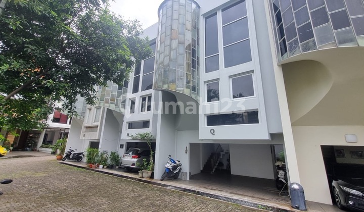 Dijual Amaya Town House Jati Padang