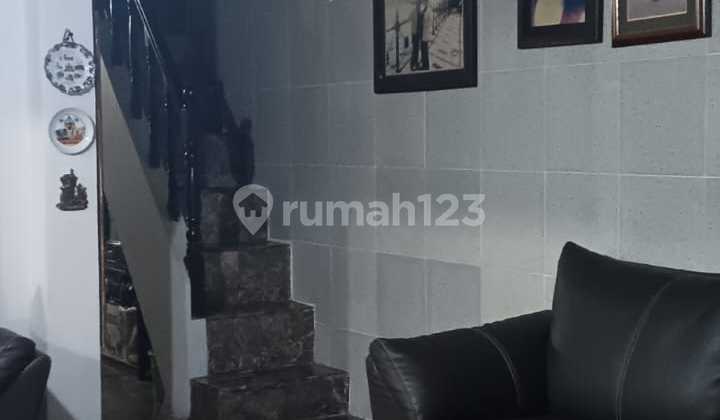 For Sale 2 1/2 Story House in Kayu Putih, East Jakarta 2