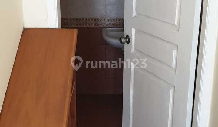 Disewa Rumah 2 Lantai di Bulevar Hijau Kota Harapan Indah Bekasi 2