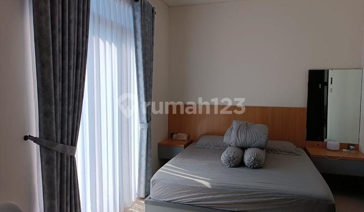 Dijual Rumah 2 Lantai Full Furnish di Jakarta Garden City 2