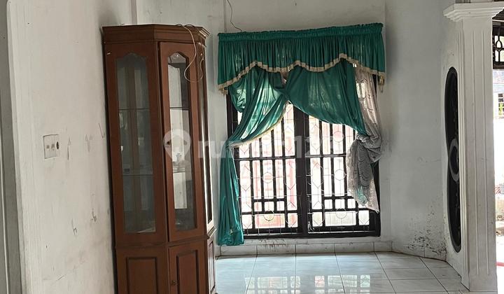 Dijual Rumah 3 Lt + 8 Pintu Kost Area Universitas Negeri Padang 2