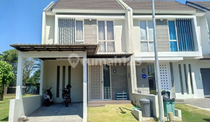 Jual Rumah 2 Lantai di Ctraland The Greenlake Surabaya
