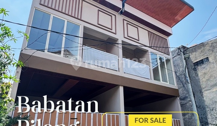 Babatan Pilang 2-Storey House, West Surabaya