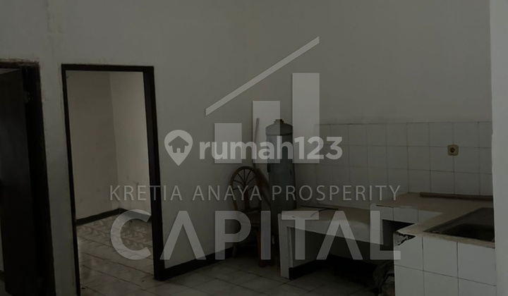 Strategic Shop House on Main Road Taman Holis 1, Bandung 2