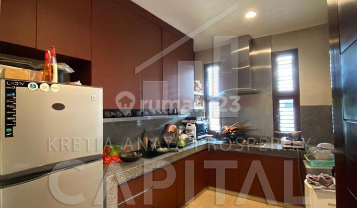 Rumah Mewah di Singgasana (Lux) 2