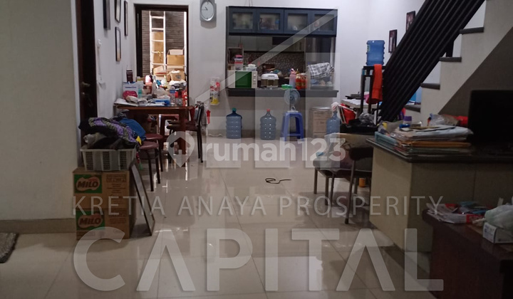 Rumah di Thi (Depan Sekolah Bpk Persis) Cocok untuk Usaha