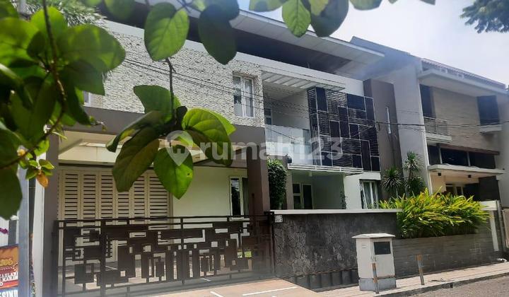 Rumah di Cluster Resinda Dekat Pintu Tol Karawang Barat Rumah di Cluster Resinda Dekat Pintu Tol Karawang Barat