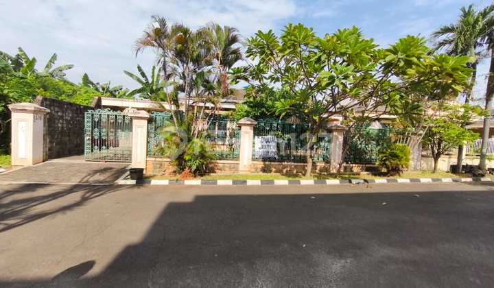 Rumah 4Br di Jakarta Barat Dekat Toll Jorr