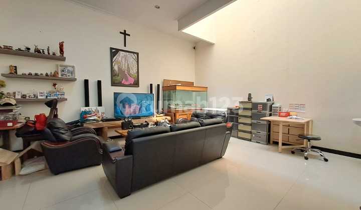 Dijual Rumah Hoki & Keren di Taman Kopo Indah 2