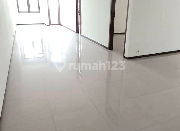 For Rent/Sale: The Most Strategic Shop House Area in Padalarang 2