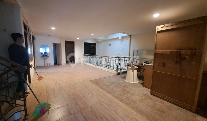 For Sale 3-Story Boarding House in Cikutra Area 2
