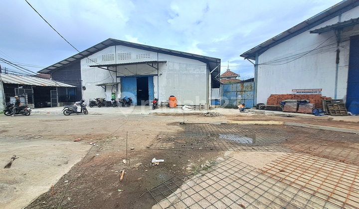 Warehouse for Rent with 40 Feet Access Warehouse for Rent with 40 Feet Access