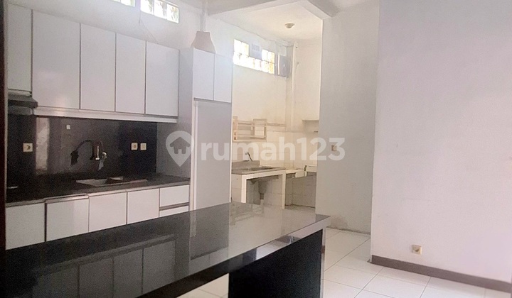 Dijual Rumah Cantik di Turangga Dijual Rumah Cantik di Turangga