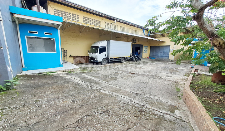 For Sale / For Rent Best Ready-to-Occupy Warehouse > Complete with Office & Employee Mess For Sale / For Rent Best Ready-to-Occupy Warehouse > Complete with Office & Employee Mess