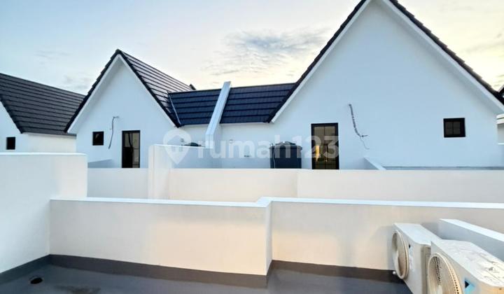 2-Story House in Louise Cluster, Summarecon Gading Serpong 2