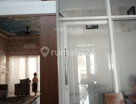 Excellent Furnished Residence Plot Jl Merbabu 2