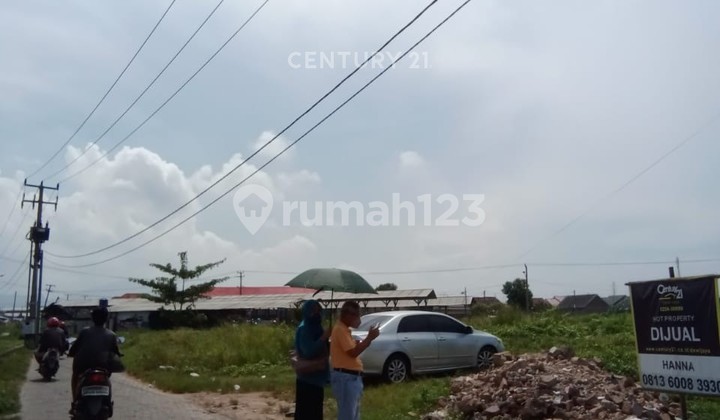 Tanah Jalan Sukmajaya Dilalui Banyak Kendaraan