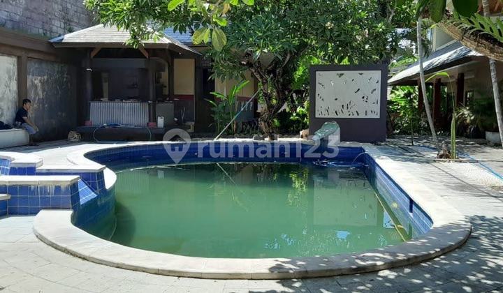 Strategic Model Villa Hotel with Pool in Kerobokan Strategic Model Villa Hotel with Pool in Kerobokan