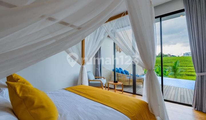 Villa 2 Units, Rice Field View, Near Beach, Furnished, Balcony, Strategic Location Canggu