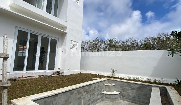 New Modern Villa with Pool, Strategic Location in Kutuh, Nusa Dua New Modern Villa with Pool, Strategic Location in Kutuh, Nusa Dua