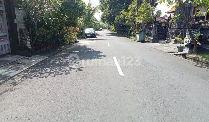 Tanah Luas 10 Are Strategis Zona Perumahan di Renon