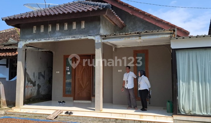 Rumah 2 Lantai dengan Lahan Sangat Luas - Boja, Kendal (Nsb)