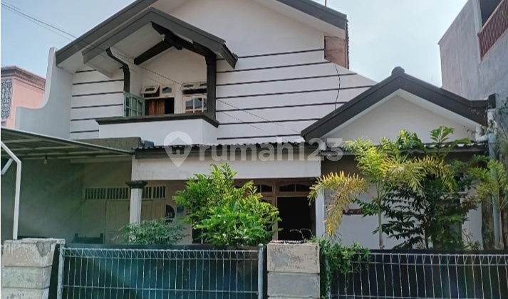 200 M² House in Semampir Tengah, East Surabaya, Near Merr, Semolowaru. 2