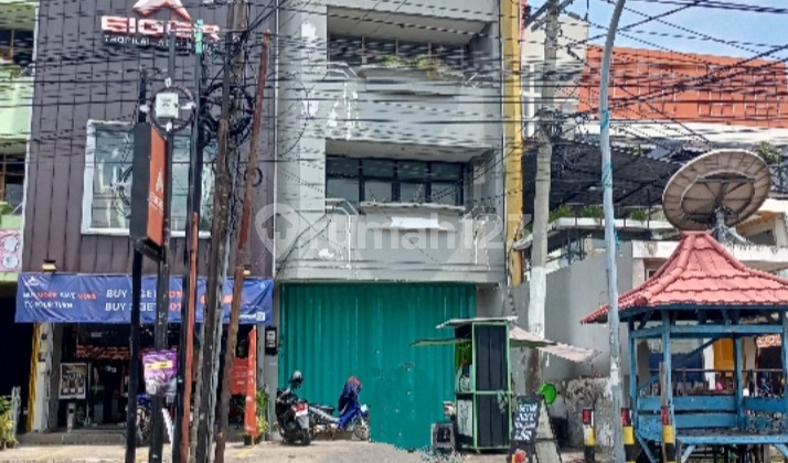 Shop House 3 Floors Ground Level on Trunojoyo Street, Bangkalan City Center, Near Jokotole, For Sale Shop House 3 Floors Ground Level on Trunojoyo Street, Bangkalan City Center, Near Jokotole, For Sale