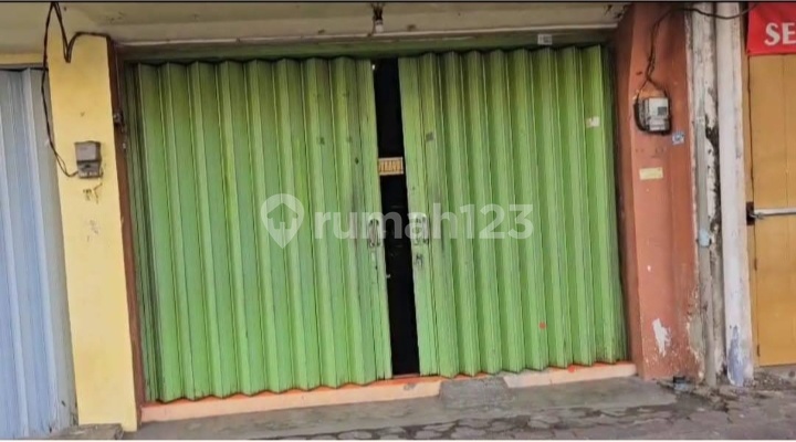 Rumah bisa Utk Usaha Jl Panglima Sudirman/Pecinan Bentukmemanjang 2