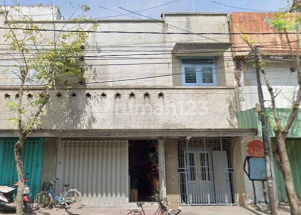 2-Storey Shop House with SHM on Jln Panglima Sudirman/Pecinan, Bangkalan, Madura