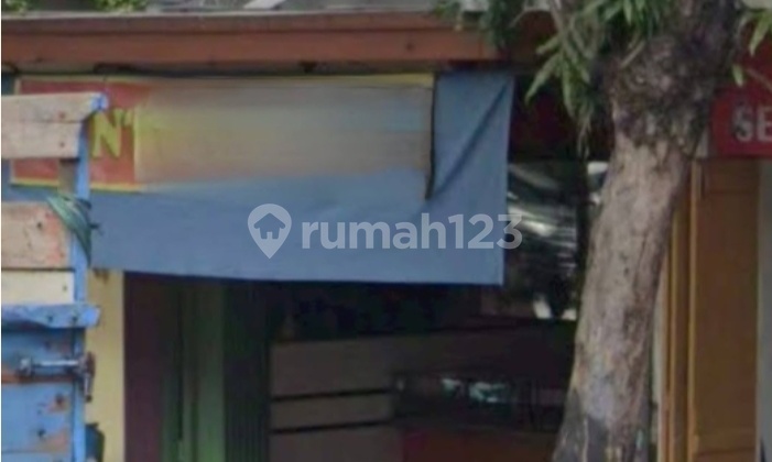 Rumah bisa Utk Usaha Jl Panglima Sudirman/Pecinan Bentukmemanjang