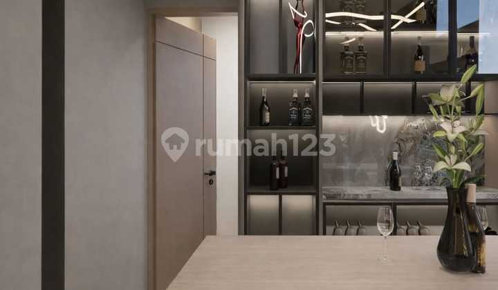 Rumah 3 Lantai Puri Indah Murah + Mezzanine Jakbar Nyaman