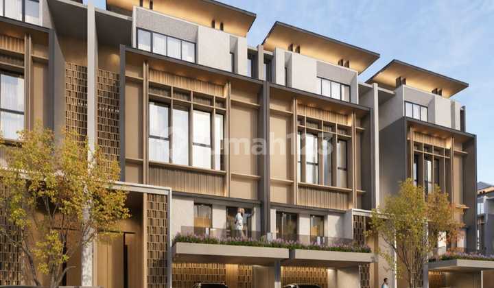 Rumah 3 Lantai, Lengkap dengan Temapt Gym dan Basket, Nyaman