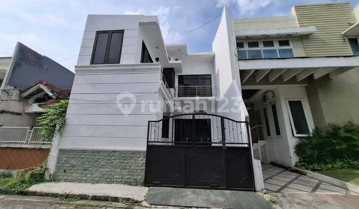 [ Dijual ] Rumah New Gres! Hanya 5 Menit Jalan Kaki ke San Diego & San Antonio - Pakuwon City