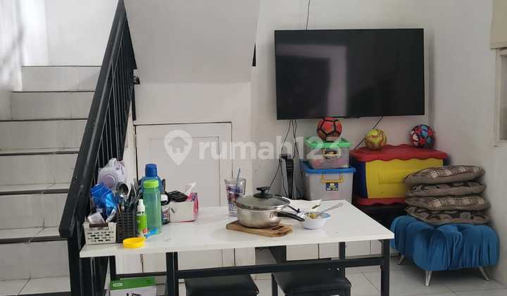 Dijual Rumah Area Strategis di Graha Bintaro 2