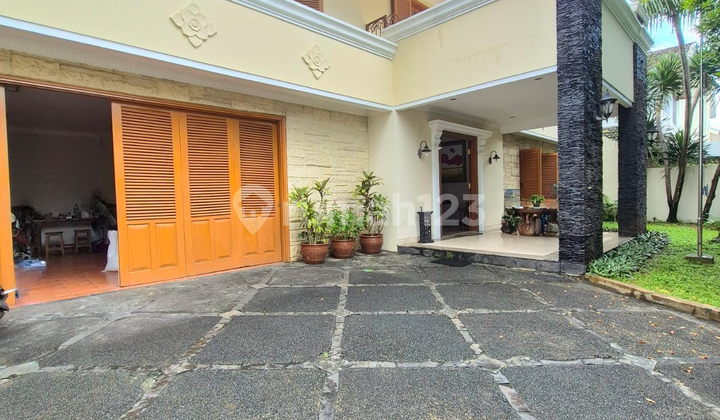 Rumah Mewah Tanah Luas Siap Huni di Bintaro, Pondok Aren, Tangsel