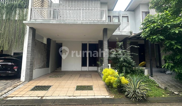 For Rent, Strategic House in Discovery Bintaro