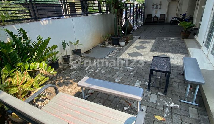 For Sale Ready-to-Occupy House in Kebayoran Lama, South Jakarta 2