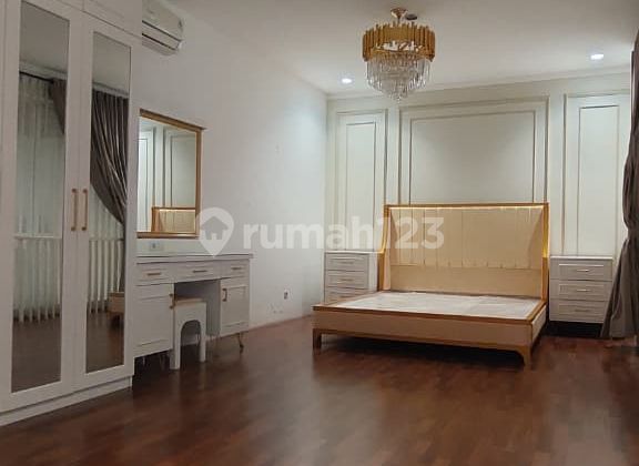 For Rent, Ready-to-Live House in Kebayoran Bintaro 2