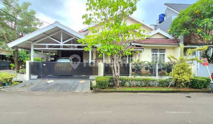 Rumah Hook 1,5 Lantai Dalam Cluster di Bintaro Pondok Aren