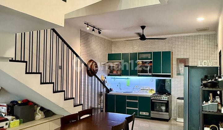 Nice House Ready to Live Next to Public Facilities in Graha Bintaro 2