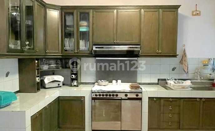 Rumah Bagus Siap Huni 2 Lantai di Rempoa Rumah Bagus Siap Huni 2 Lantai di Rempoa