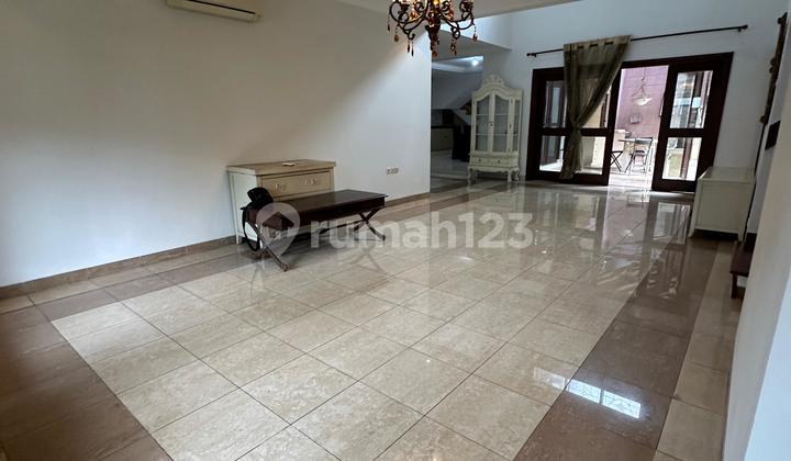 For Rent Spacious Strategic House in Bintaro Sector 9 2