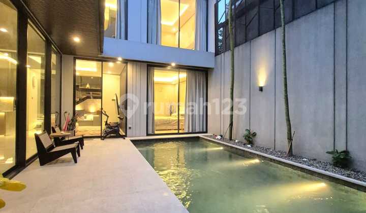 House Ready to Occupied Fully Furnished with Swimming Pool in Bintaro Sector 9