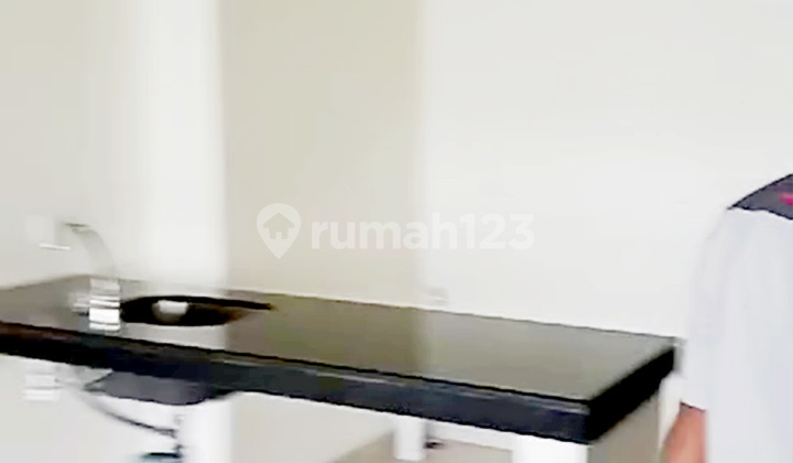 Sell Orange County 2 Br Apartment in Irvine Tower, Lippo Cikarang